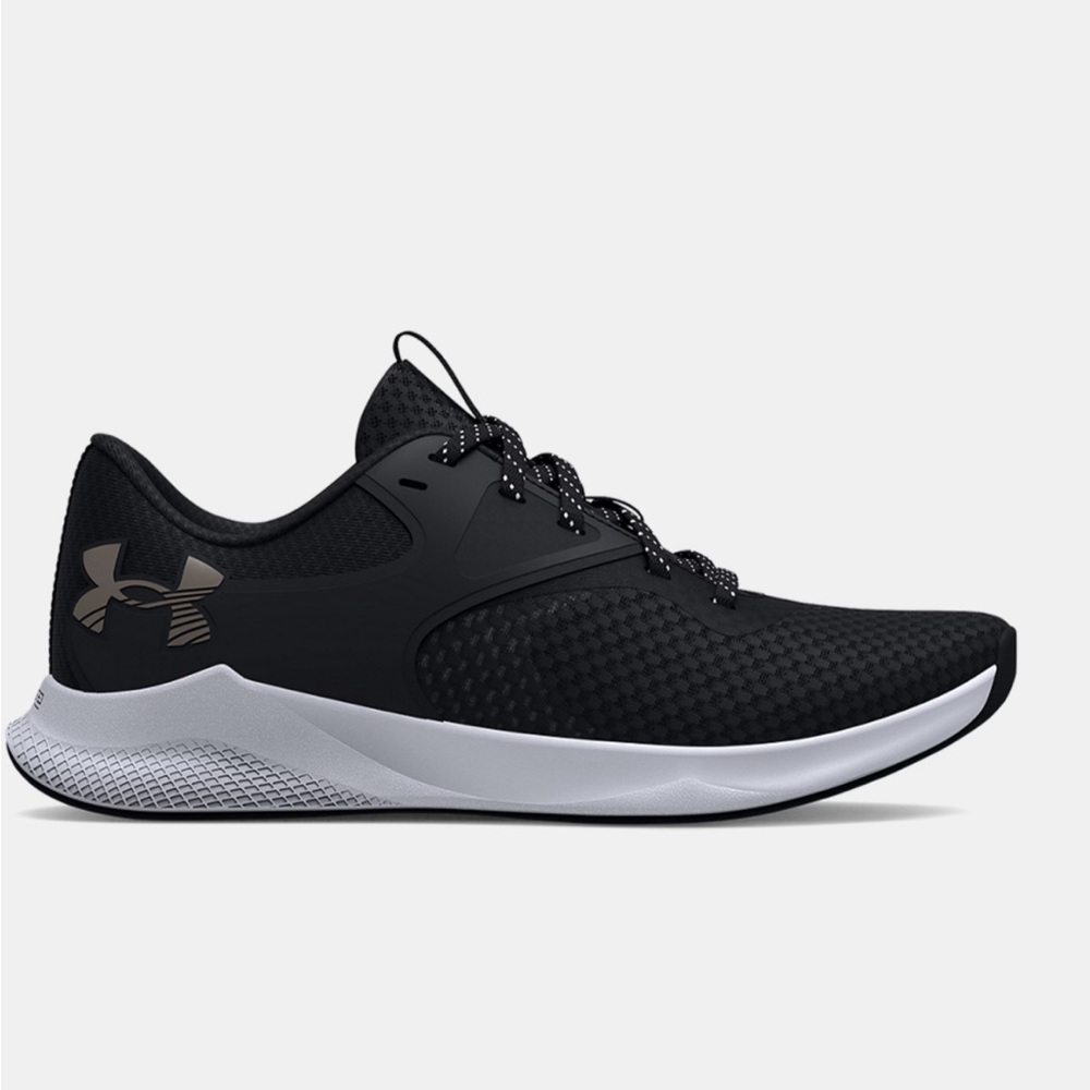 New w/ Box women's Under Armor Charged Aurora 2 Sz 10.5
